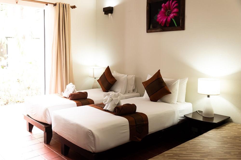 The Hive Hotel Παραλία Λαμάι Εξωτερικό φωτογραφία